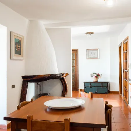 Villa 61 Golfo Aranci
